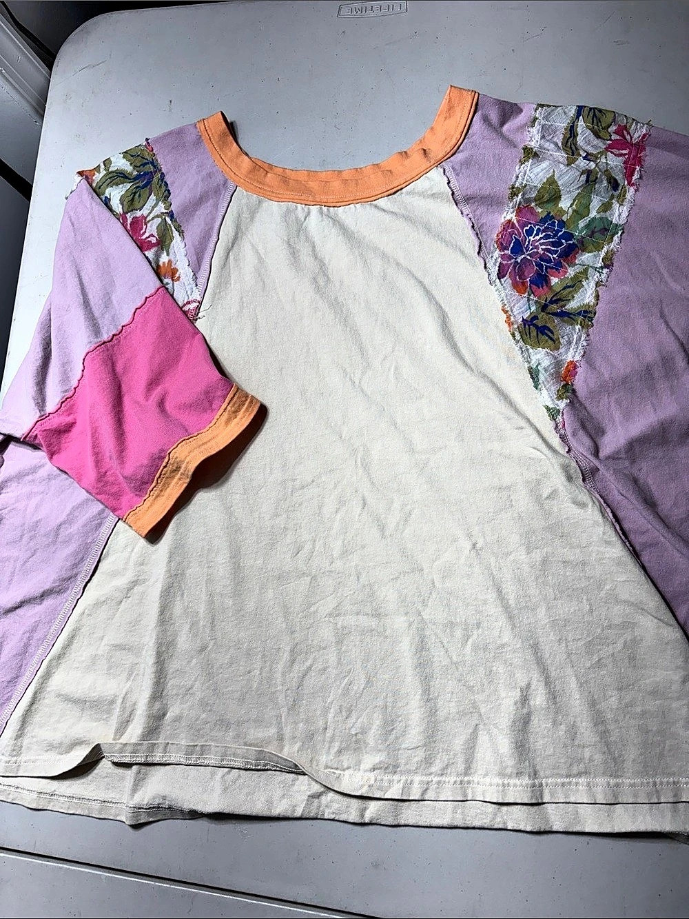 Easel Floral Color Block Top 3X